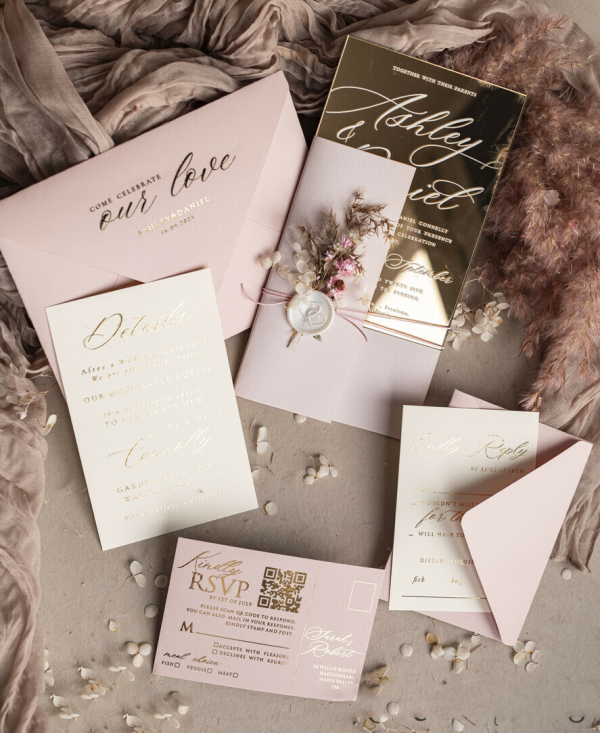 Mirror gold Wedding Invitations, Elegant Blush Pink Wedding Cards, Glamour Acrylic Wedding Invites, Clear Plexi Wedding Invitation Suite